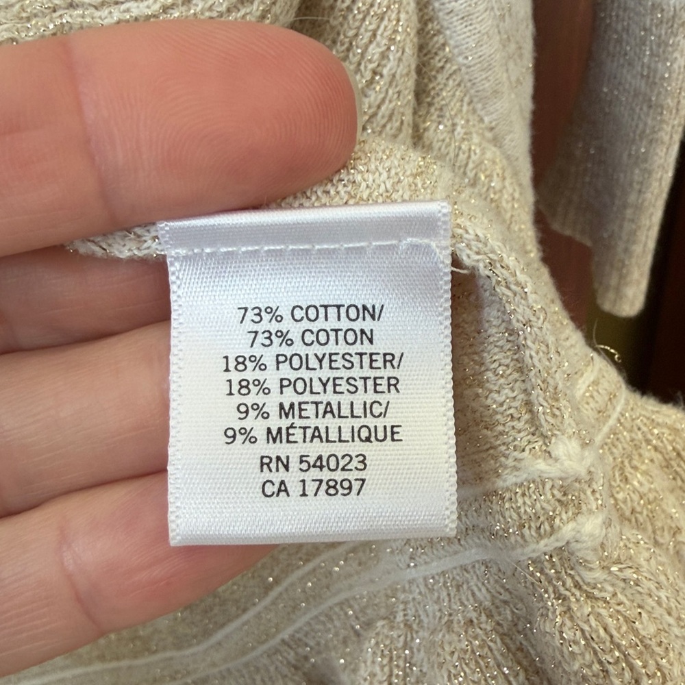 Banana Republic Cardigan - Picture 7 of 10